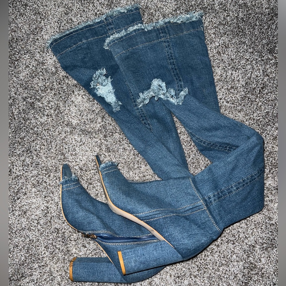 Jeans over the knees open toe boots size 10